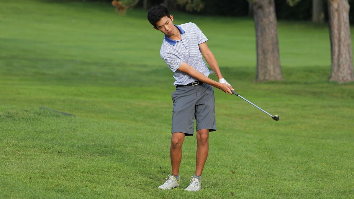 Individual Success Highlights Golf Team’s Return to Play